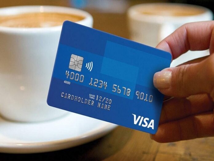 Thẻ Visa rút tiền mặt và công dụng của nó