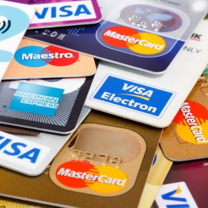 Khi nào cần đáo hạn thẻ tín dụng?